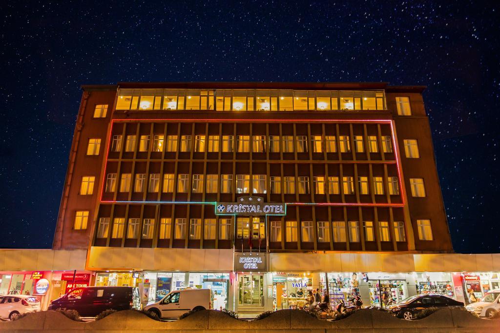 Kristal Otel Adana Esterno foto