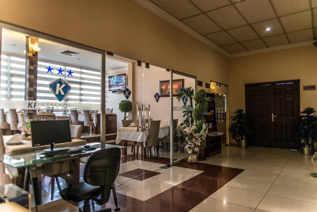 Kristal Otel Adana Esterno foto